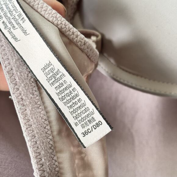 Victoria's Secret Bra 36C Padded Plunge Pale Pink Lace Underwire - Picture 7 of 8